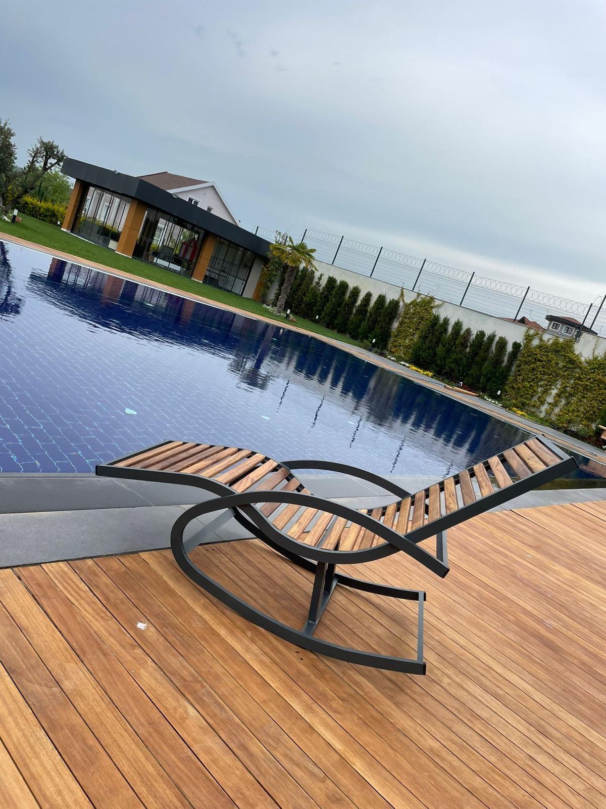 Rocking Lounge Chair with Teak Wood & Aluminum Frame